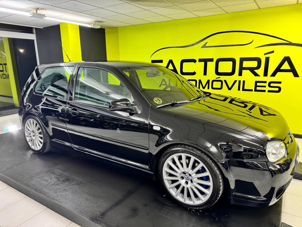 Foto 9 VOLKSWAGEN Golf 3.2 R32 4motion