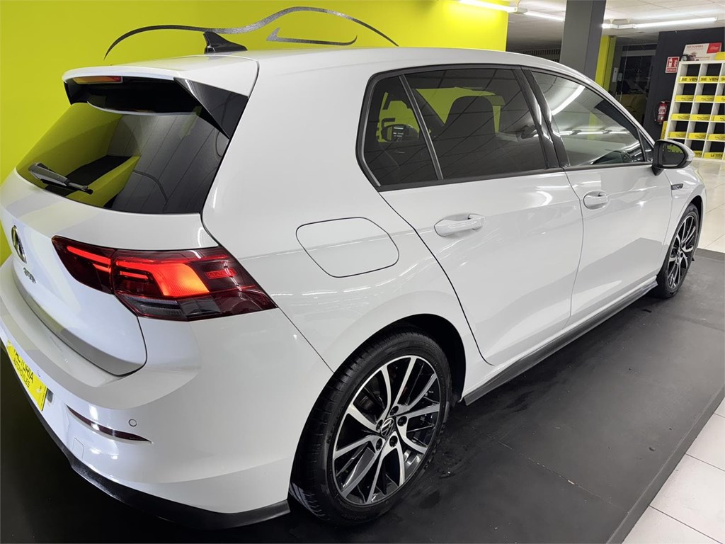 Foto 14 VOLKSWAGEN GOLF GTD8