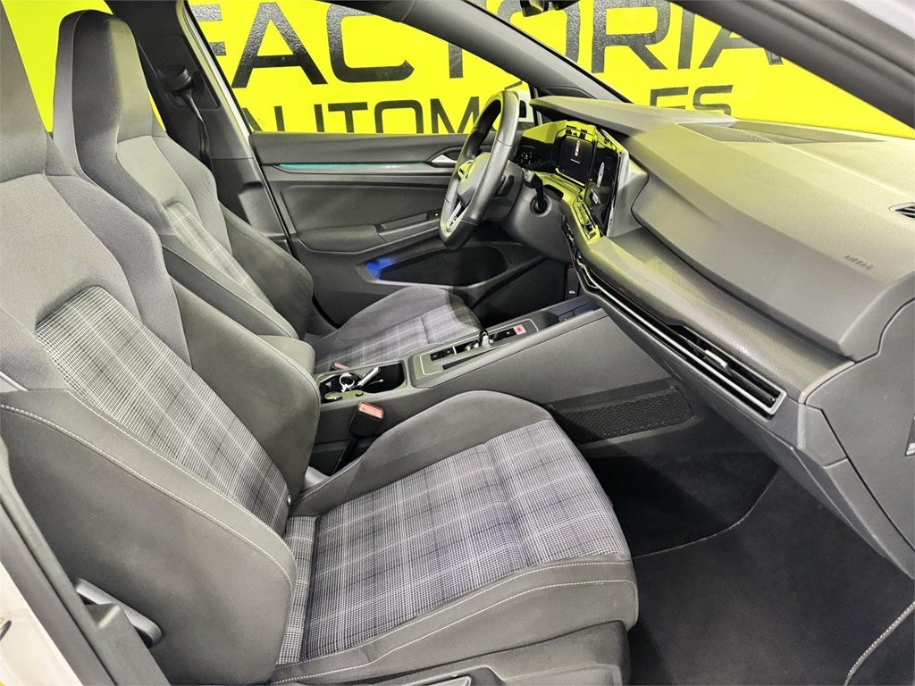 Foto 18 VOLKSWAGEN GOLF GTD8
