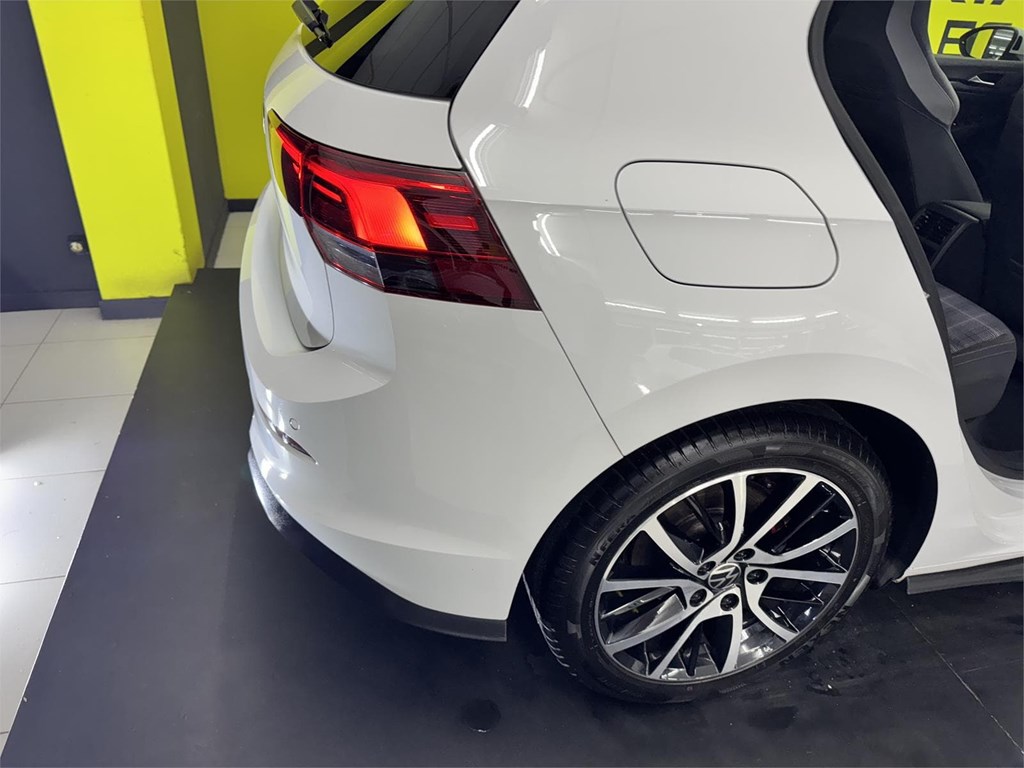 Foto 41 VOLKSWAGEN GOLF GTD8