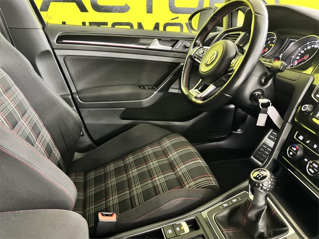 Foto 18 VOLKSWAGEN GOLF