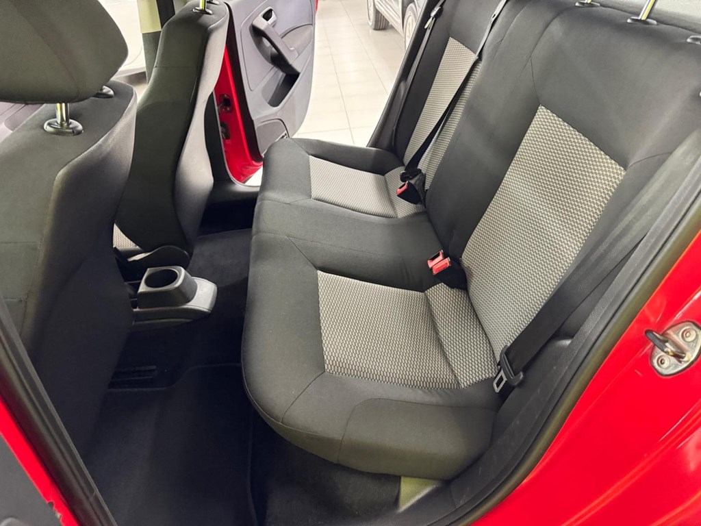 Foto 48 VOLKSWAGEN Polo 1.2 TDI 75cv Advance