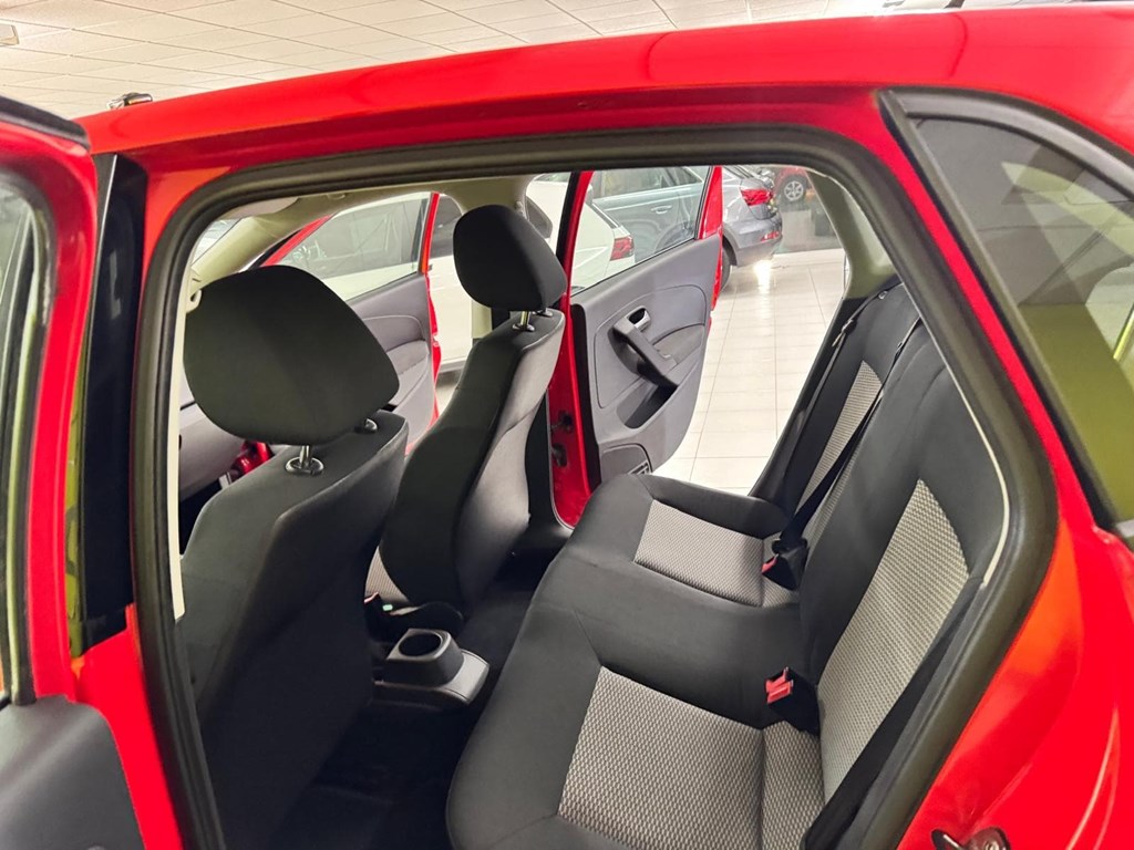 Foto 51 VOLKSWAGEN Polo 1.2 TDI 75cv Advance