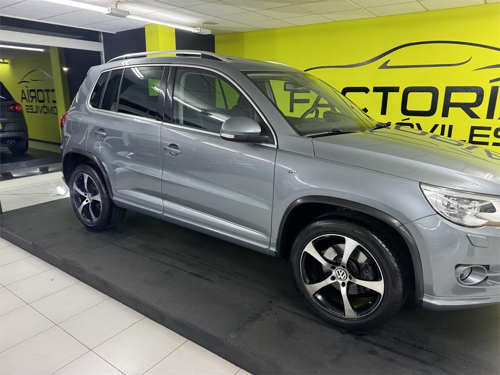 Foto 16 VOLKSWAGEN TIGUAN RLINE