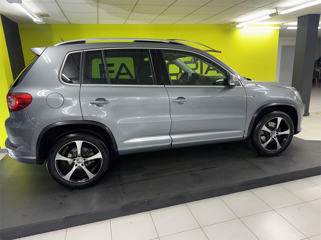 Foto 18 VOLKSWAGEN TIGUAN RLINE