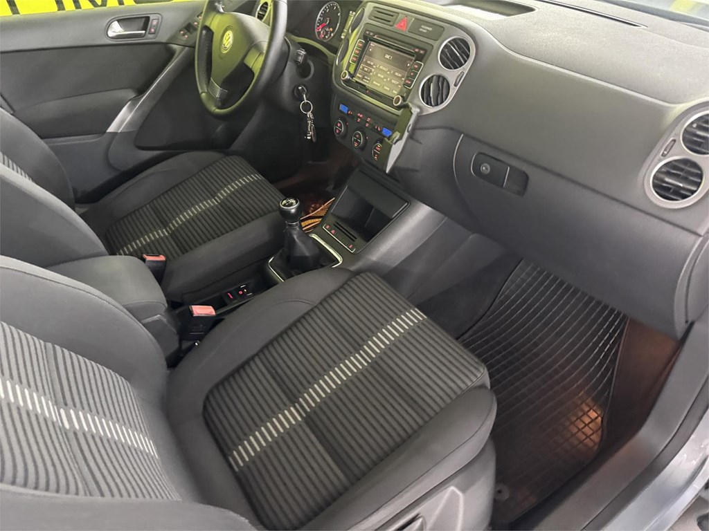 Foto 27 VOLKSWAGEN TIGUAN RLINE