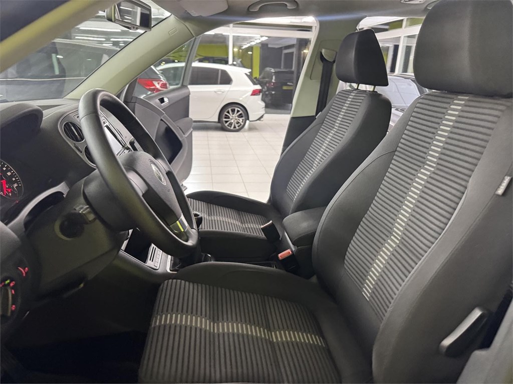Foto 50 VOLKSWAGEN TIGUAN RLINE