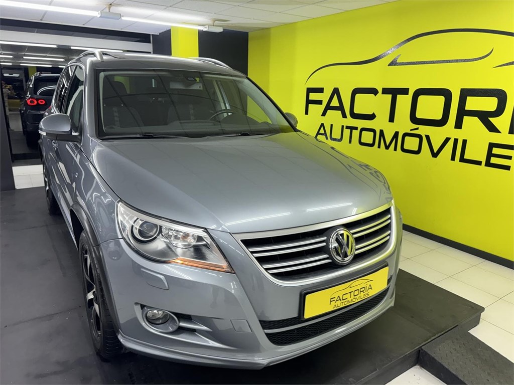 Foto 55 VOLKSWAGEN TIGUAN RLINE