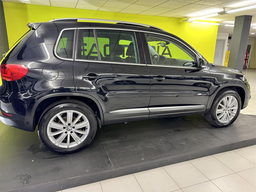 Foto 12 VOLKSWAGEN TIGUAN