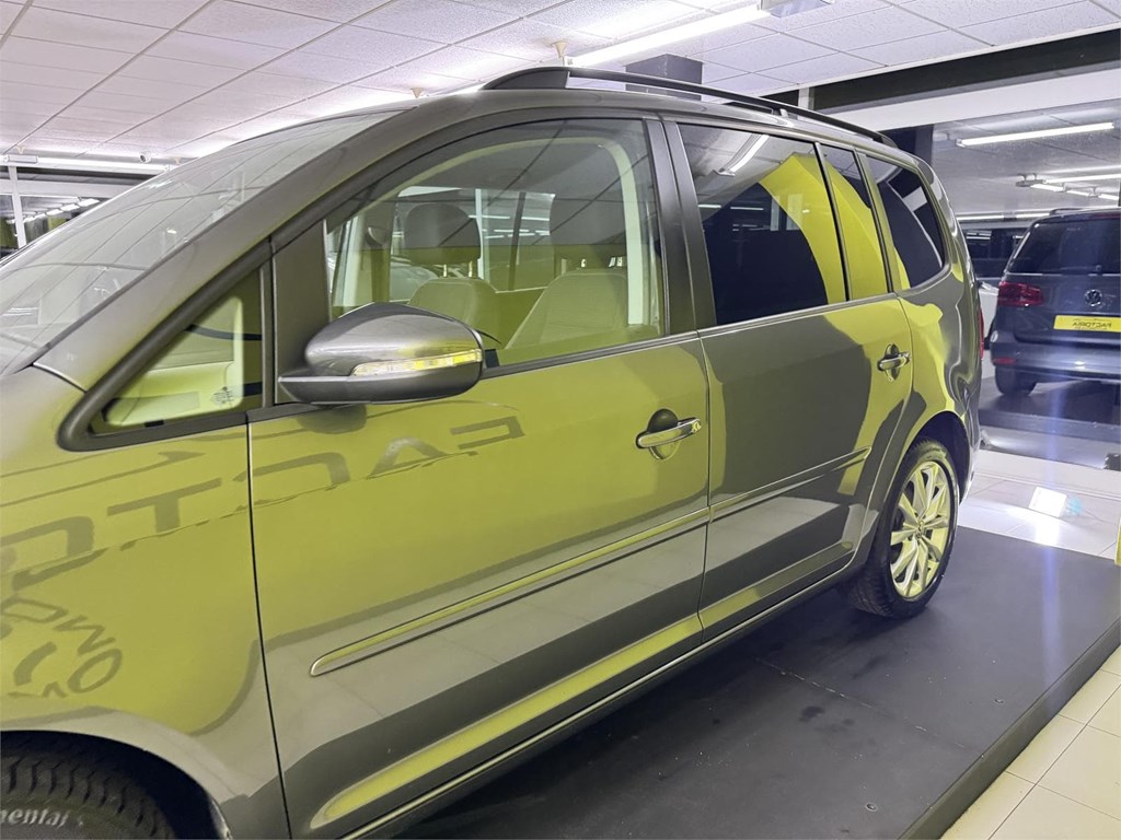 Foto 10 VOLKSWAGEN TOURAN