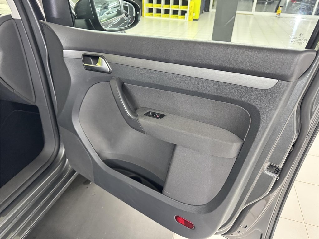 Foto 18 VOLKSWAGEN TOURAN