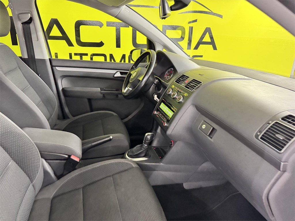 Foto 28 VOLKSWAGEN TOURAN