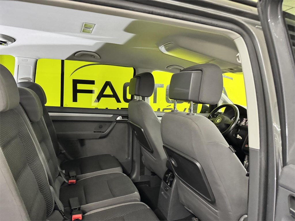 Foto 30 VOLKSWAGEN TOURAN