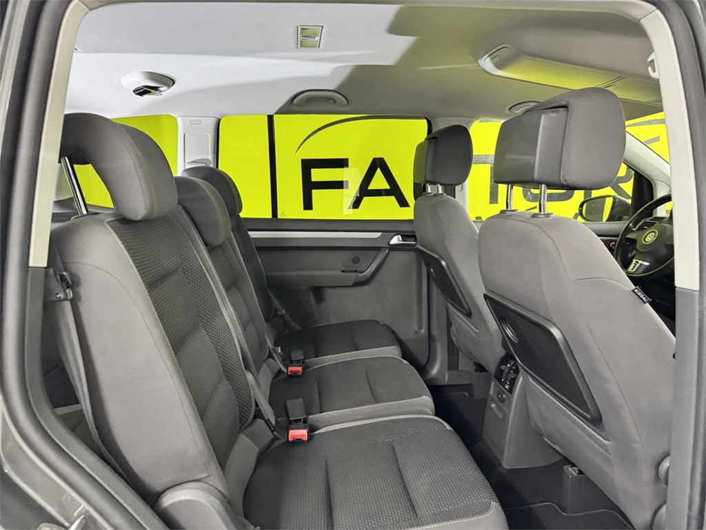 Foto 34 VOLKSWAGEN TOURAN