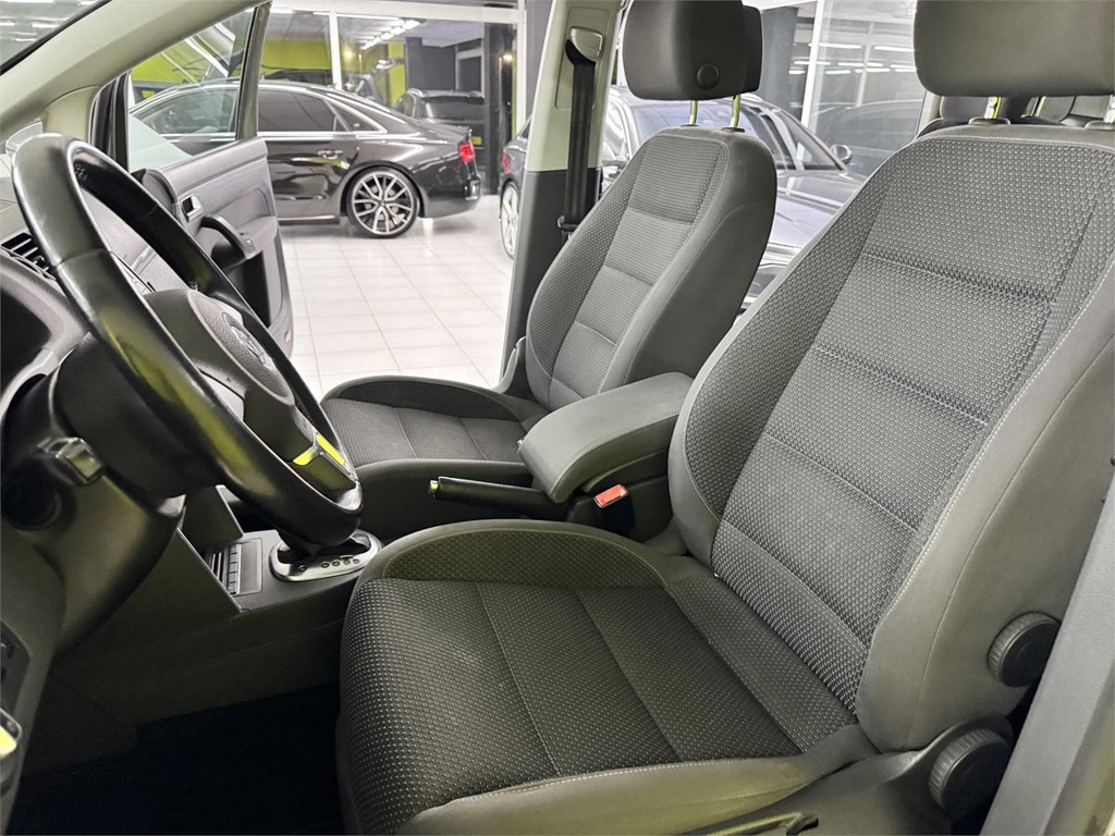 Foto 58 VOLKSWAGEN TOURAN