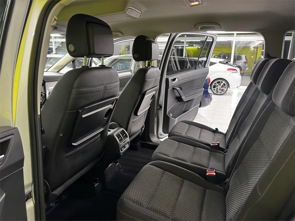 Foto 42 VOLKSWAGEN TOURAN