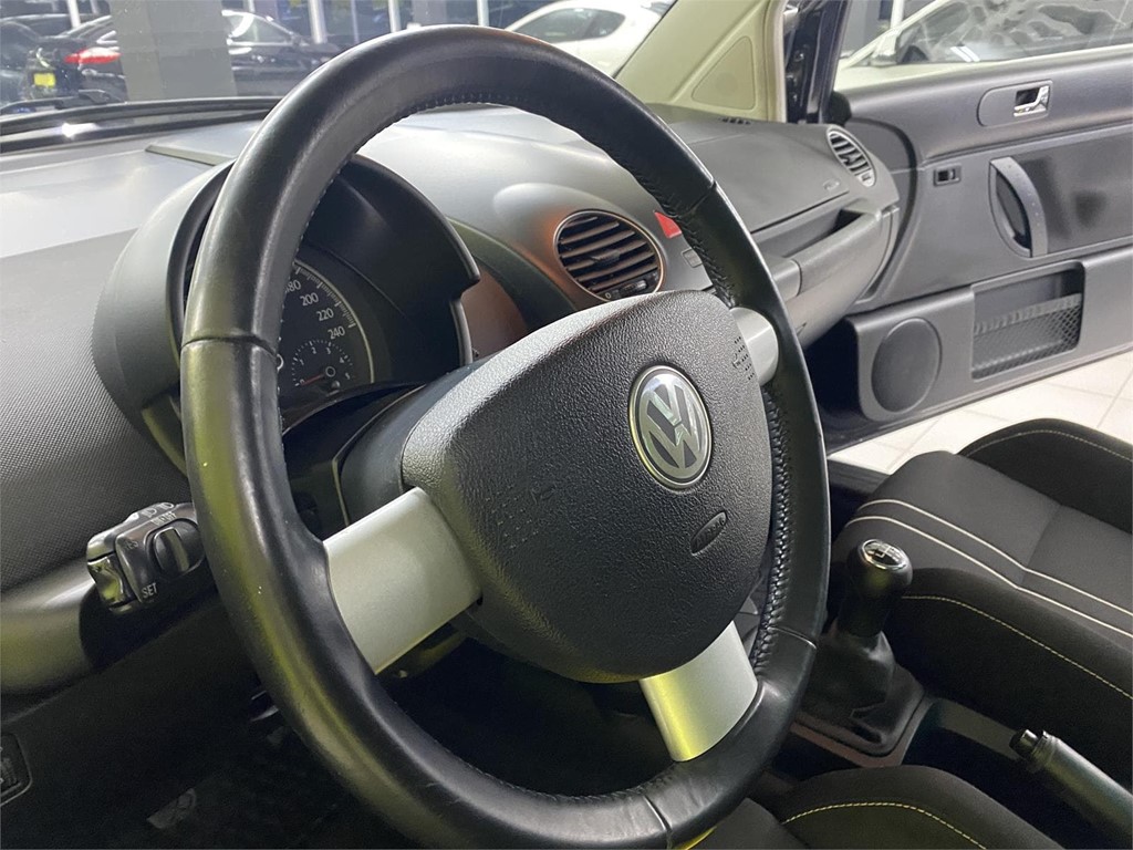 Foto 8 VOLSKWAGEN BEETLE 