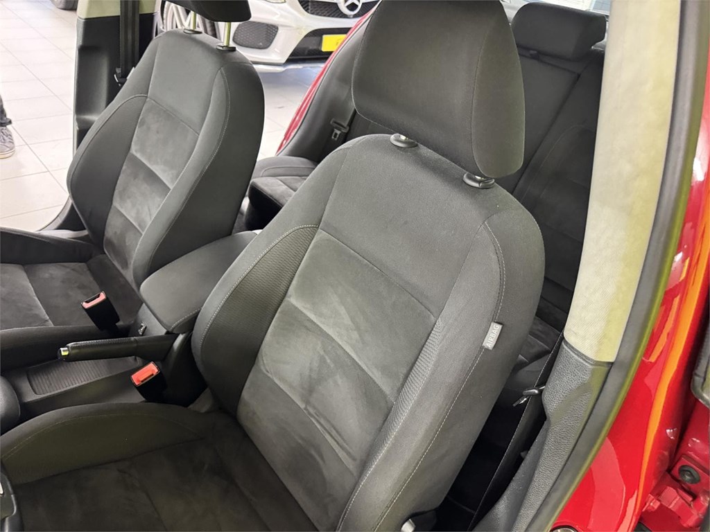 Foto 41 VOLSKWAGEN GOLF