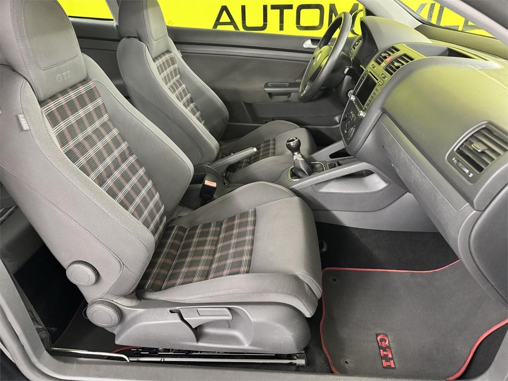 Foto 31 VOLSKWAGEN GOLF