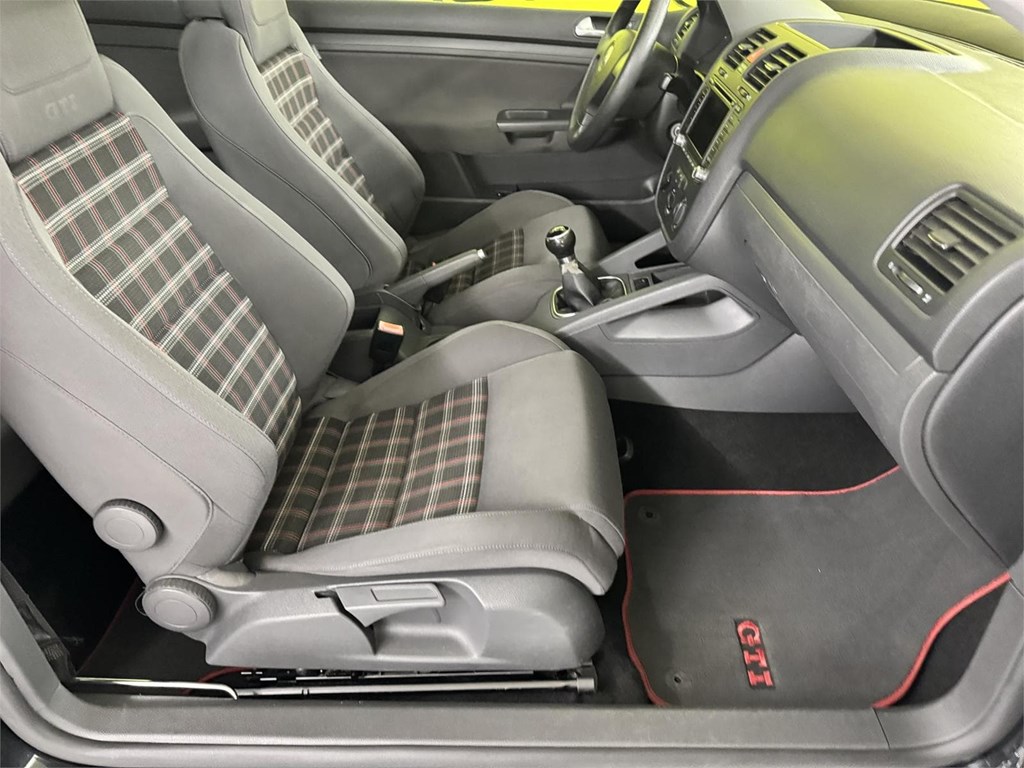 Foto 32 VOLSKWAGEN GOLF