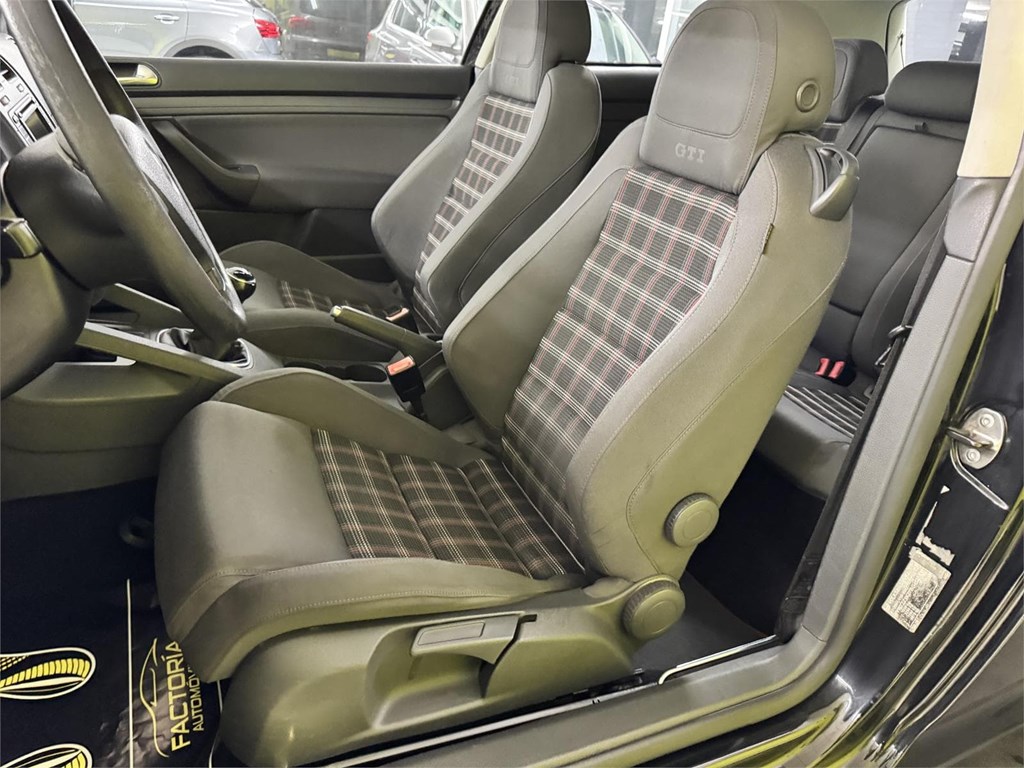 Foto 41 VOLSKWAGEN GOLF