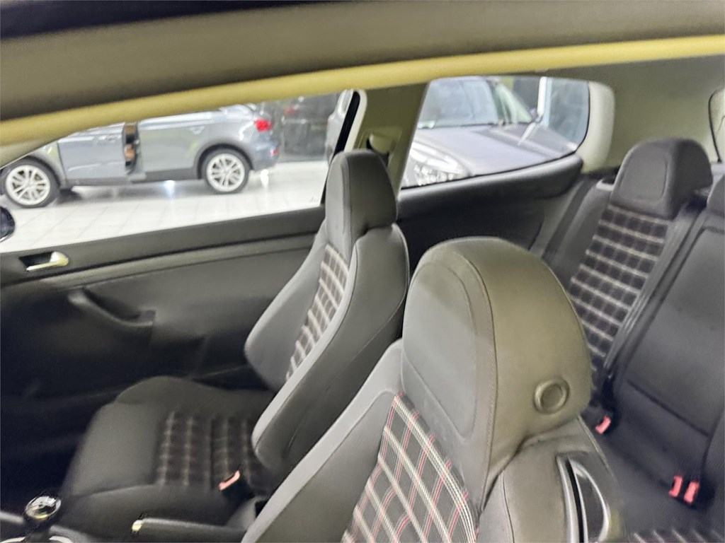 Foto 44 VOLSKWAGEN GOLF