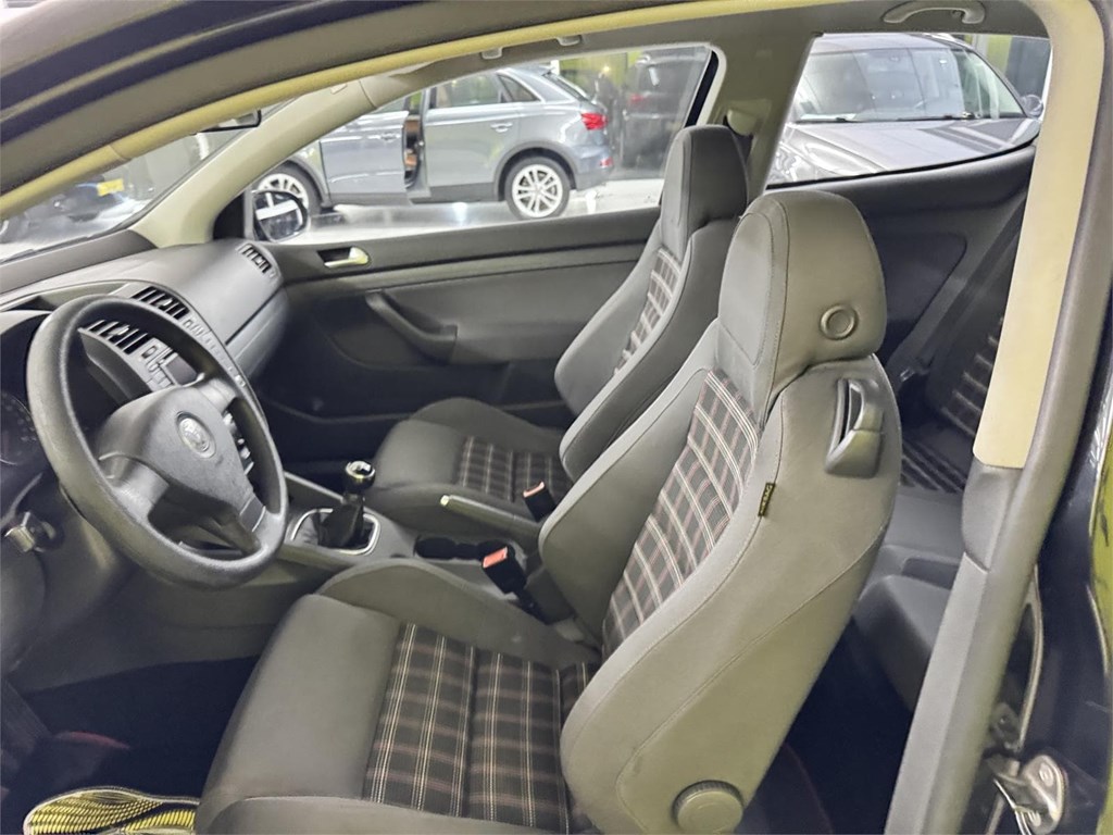 Foto 47 VOLSKWAGEN GOLF