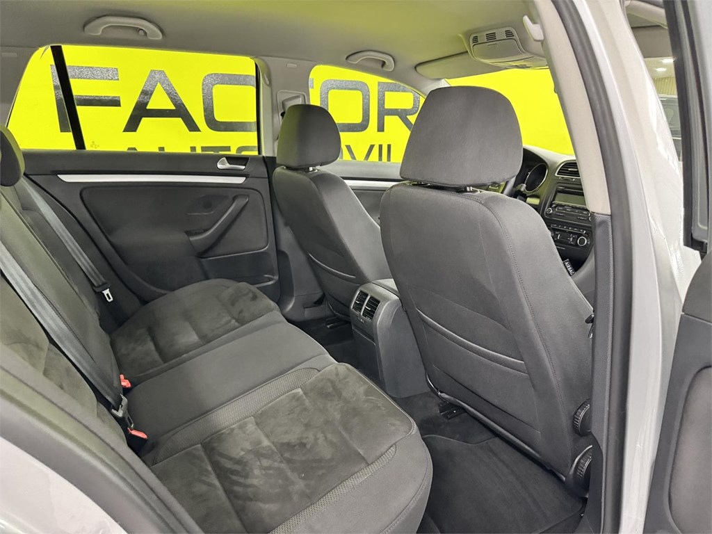 Foto 32 VOLSKWAGEN GOLF