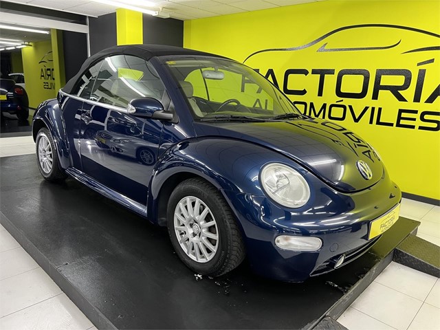 VOLSKWAGEN NEW BEETLE 