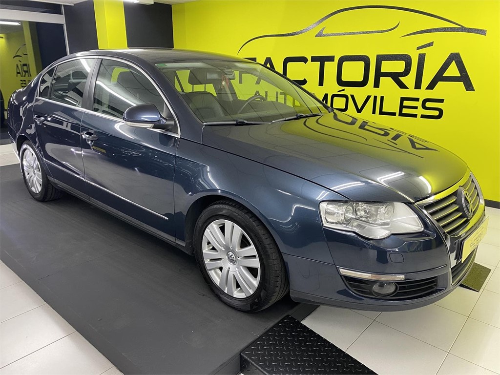 Foto 1 VOLSKWAGEN PASSAT 