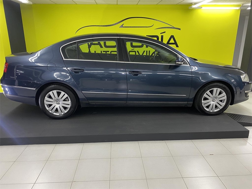 Foto 2 VOLSKWAGEN PASSAT 