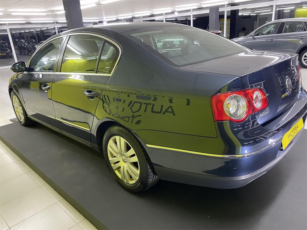 Foto 4 VOLSKWAGEN PASSAT 