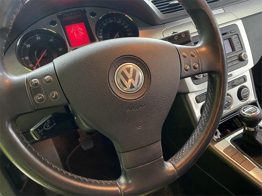 Foto 7 VOLSKWAGEN PASSAT 