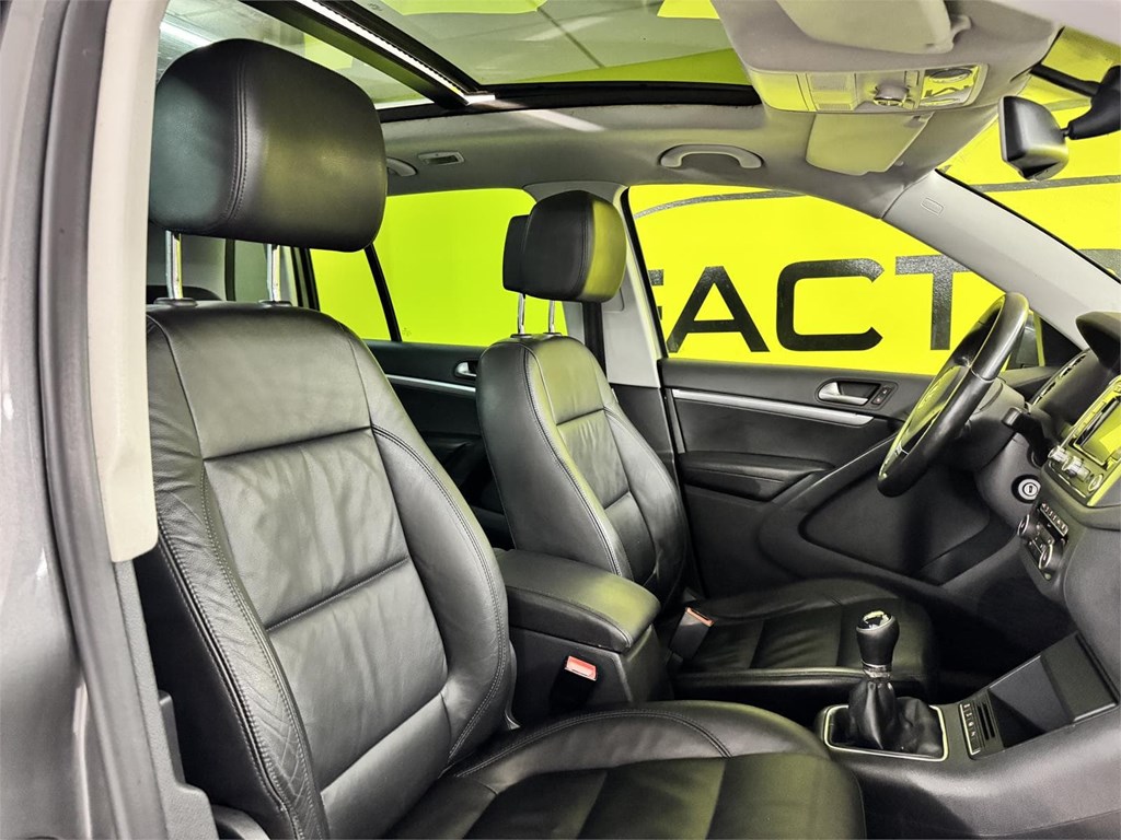 Foto 21 VOLSKWAGEN TIGUAN