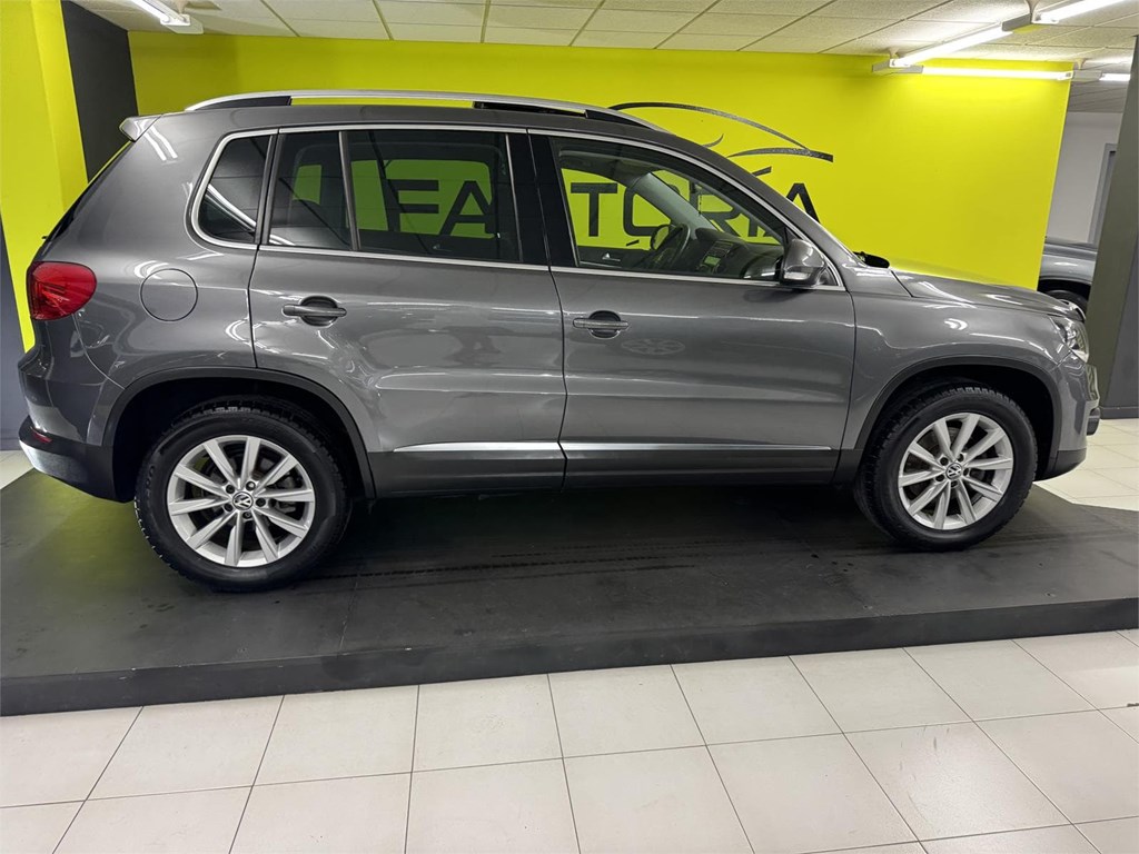 Foto 14 VOLSKWAGEN TIGUAN