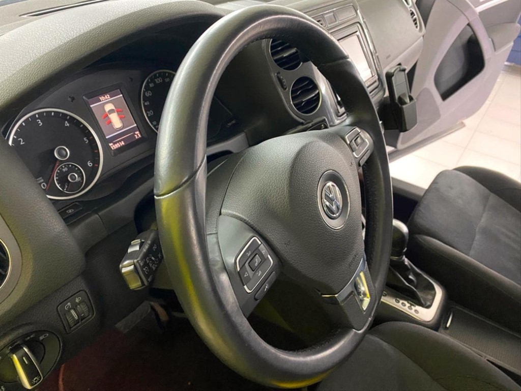 Foto 11 VOLSKWAGEN TIGUAN 