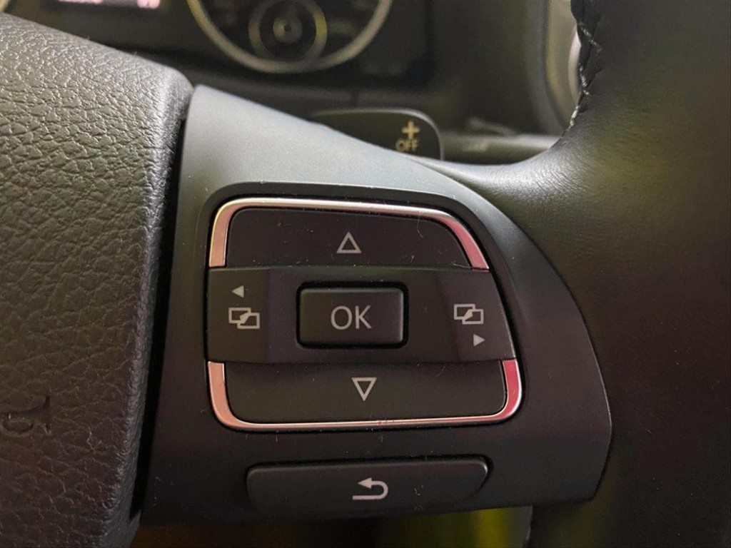 Foto 16 VOLSKWAGEN TIGUAN 