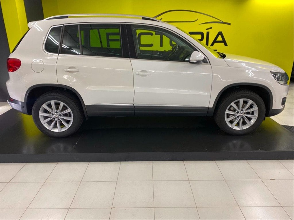 Foto 3 VOLSKWAGEN TIGUAN 