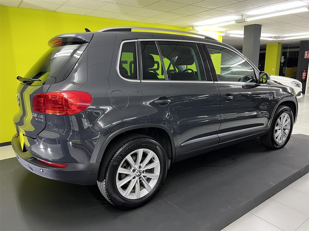 Foto 4 VOLSKWAGEN TIGUAN 