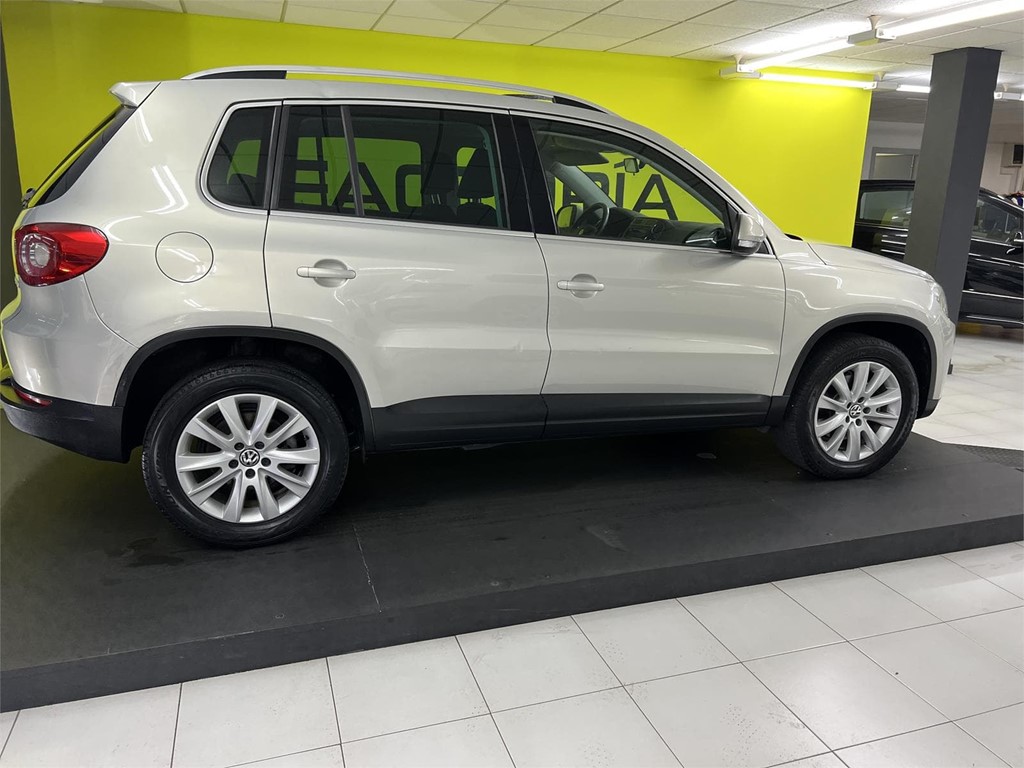 Foto 5 VOLSKWAGEN TIGUAN 