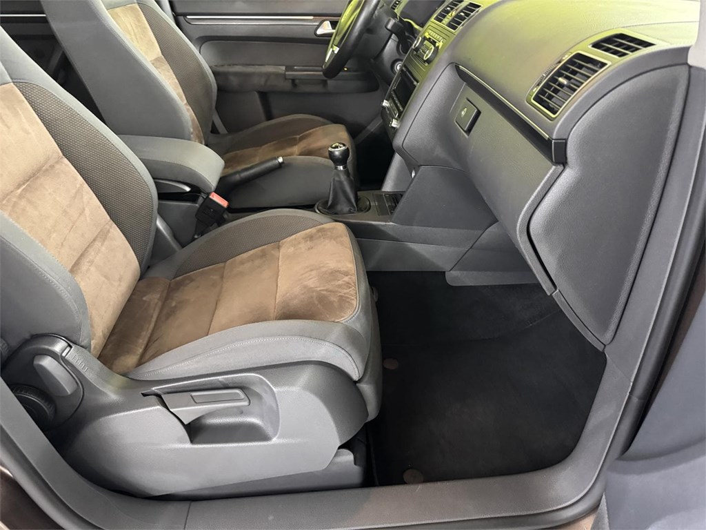 Foto 14 VOLSKWAGEN TOURAN