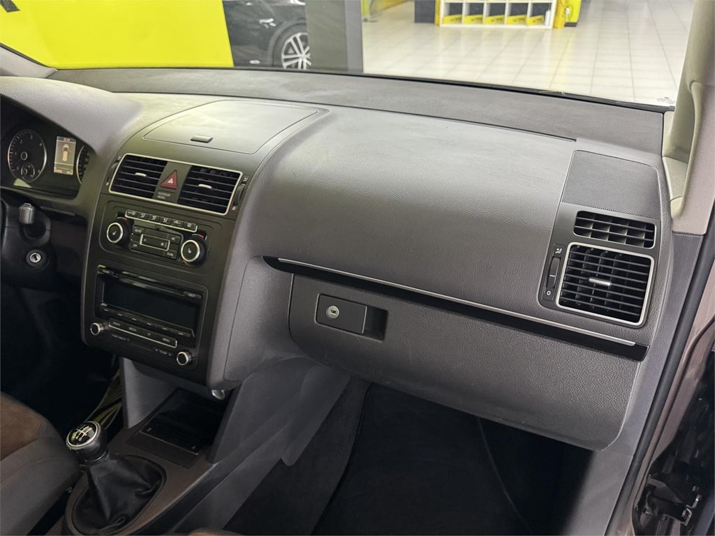 Foto 19 VOLSKWAGEN TOURAN