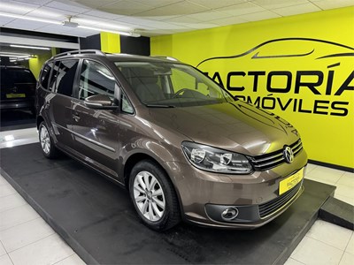 VOLSKWAGEN TOURAN