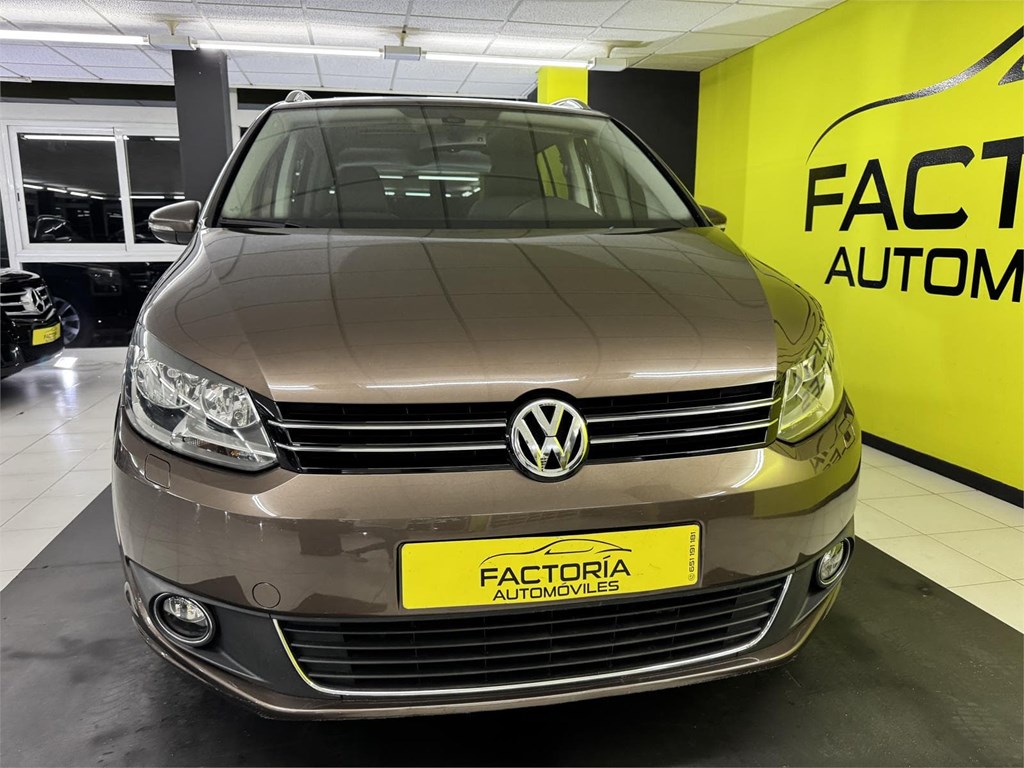 Foto 2 VOLSKWAGEN TOURAN