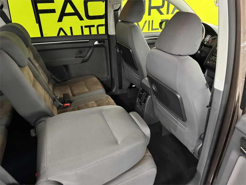 Foto 37 VOLSKWAGEN TOURAN