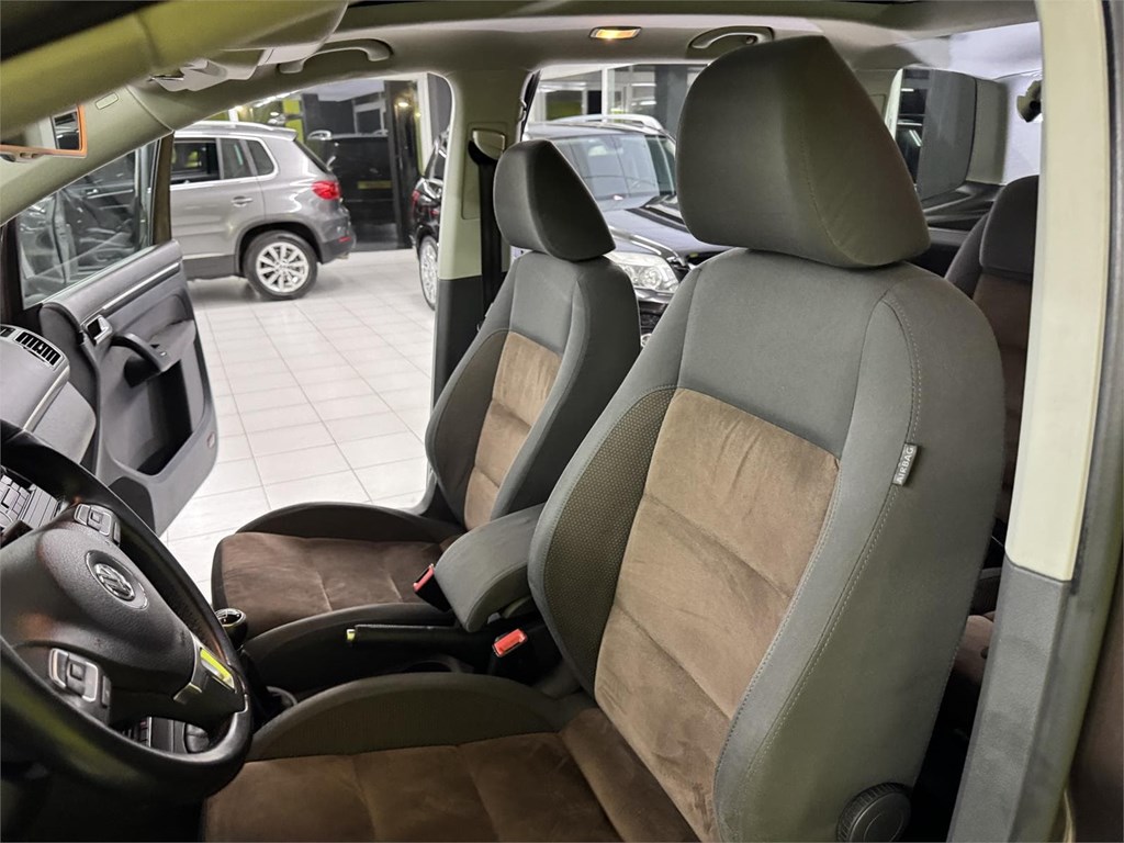 Foto 45 VOLSKWAGEN TOURAN