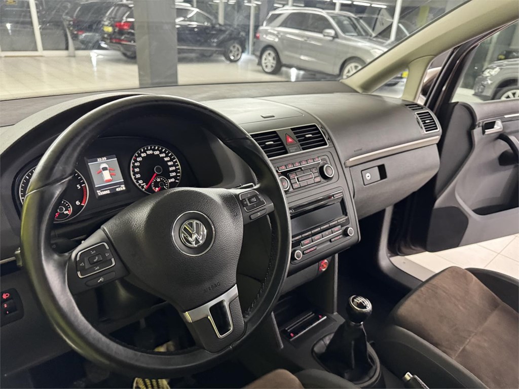 Foto 47 VOLSKWAGEN TOURAN