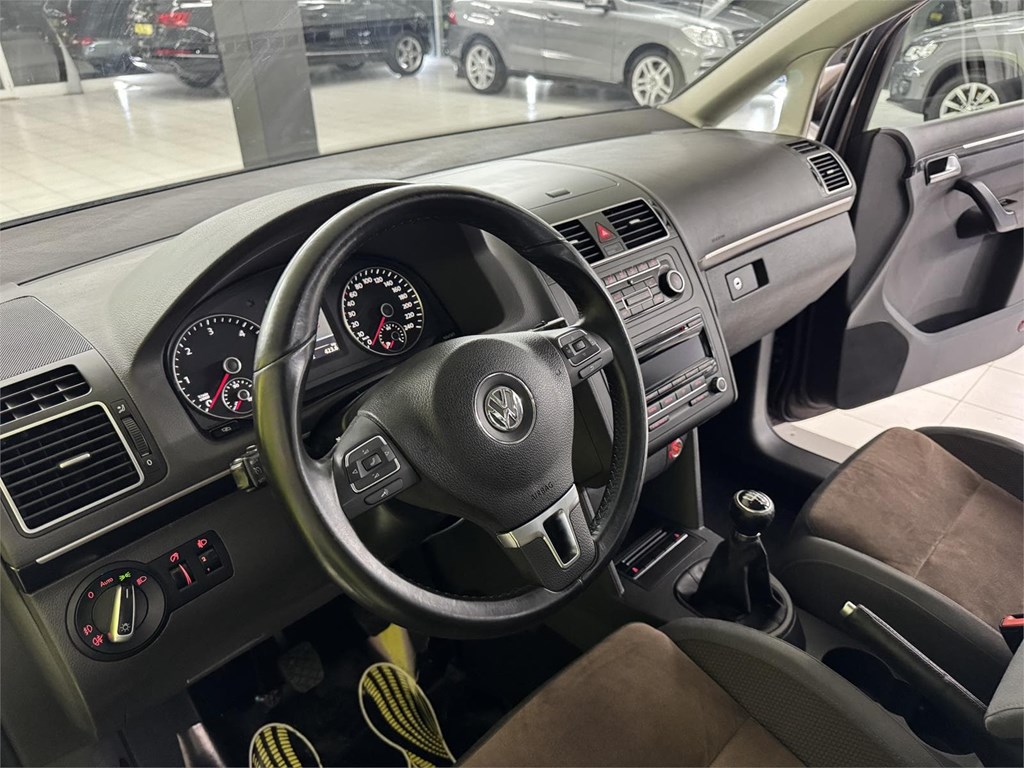 Foto 49 VOLSKWAGEN TOURAN