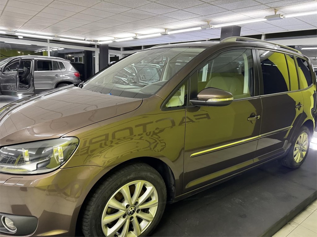 Foto 5 VOLSKWAGEN TOURAN