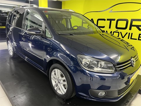 VOLSKWAGEN TOURAN
